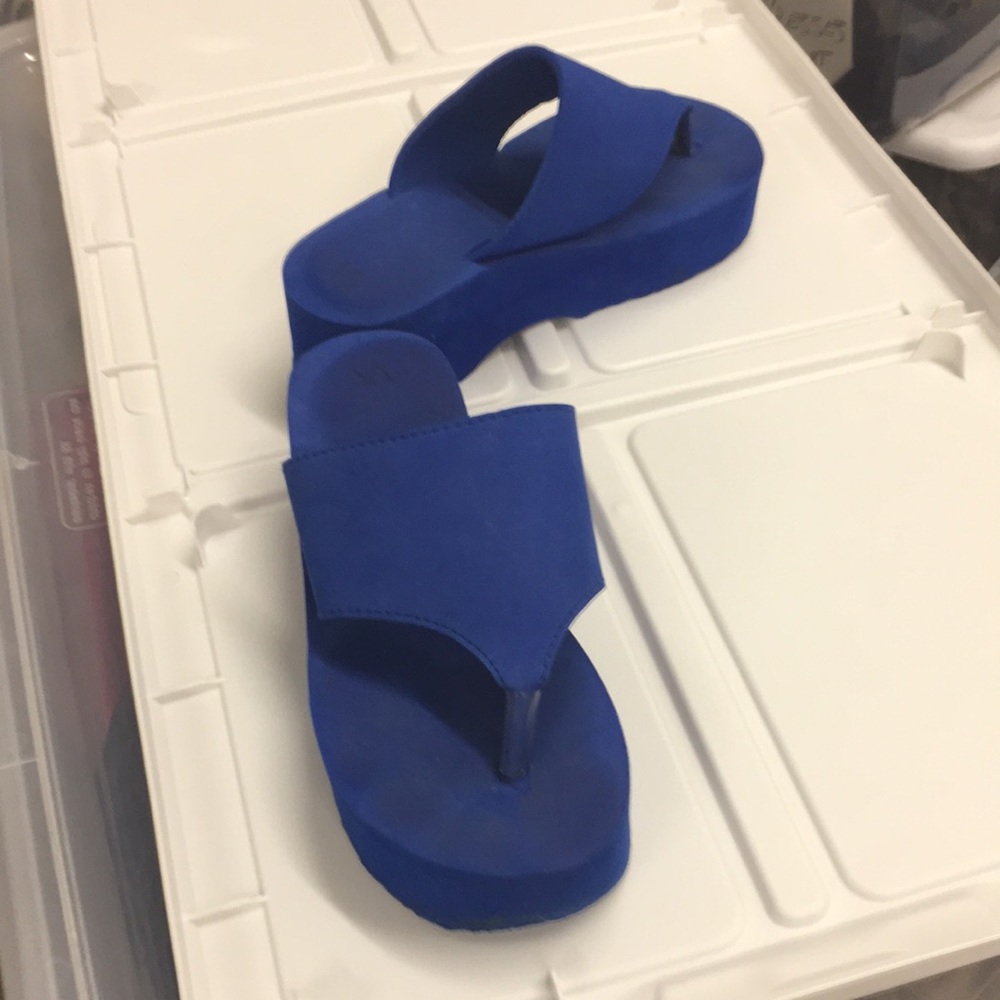 Platform flip flops - Picture 3 of 5